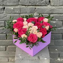 Цветочная композиция из Розы в коробке в Каменке Пензенской области