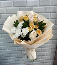 Букет цветов из:  Розы и Хризантемы в Каменке Пензенской области