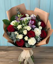 Букет цветов из:  Розы и Альстромерии в Каменке Пензенской области