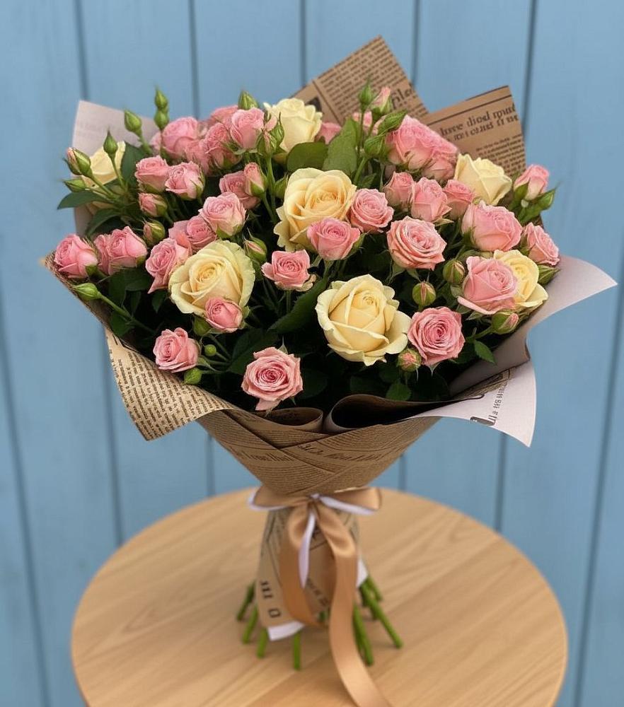 Букет цветов из: Розы в Каменке Пензенской области