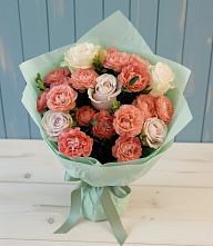 Букет цветов из:  Розы в Каменке Пензенской области