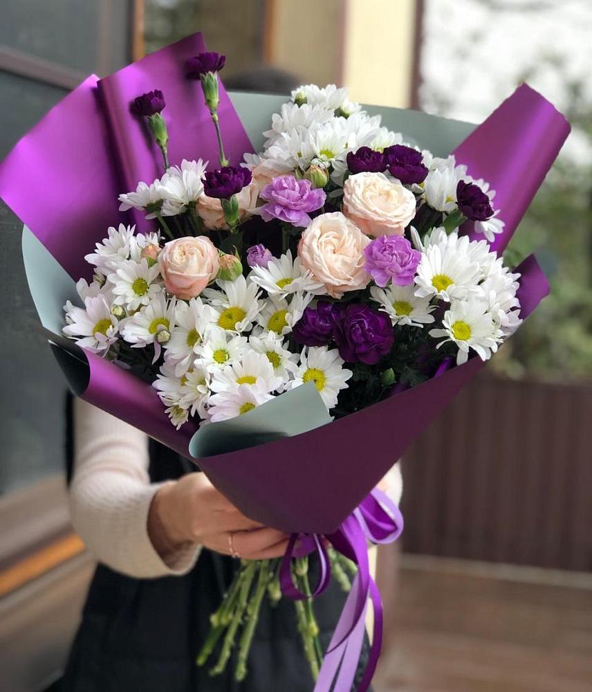 Букет цветов из: Хризантемы, Гвоздики и Розы в Каменке Пензенской области