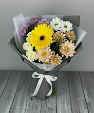 Букет цветов из:  Розы, Герберы и Хризантемы в Каменке Пензенской области