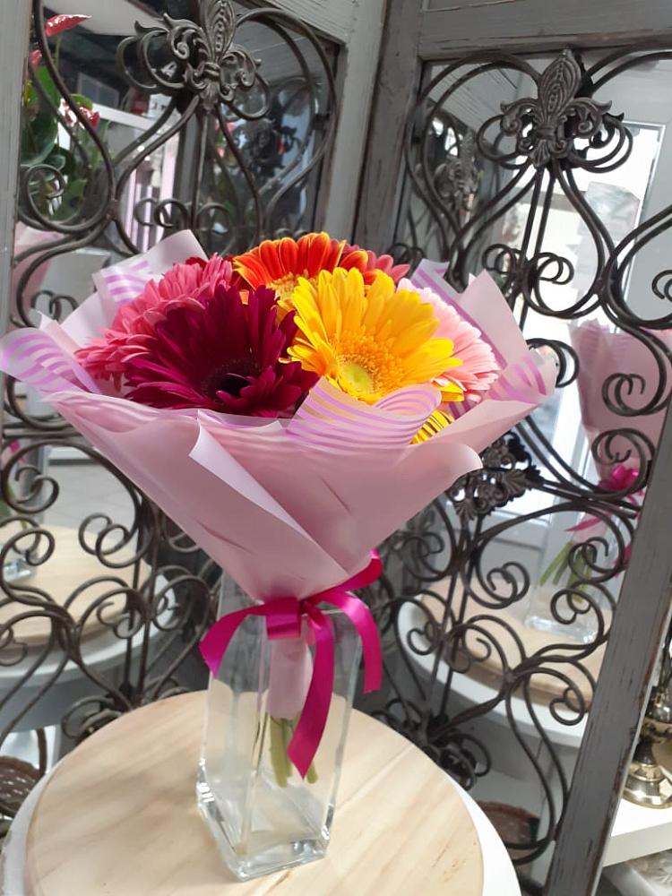 Букет цветов из: Герберы в Каменке Пензенской области