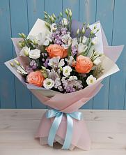 Букет цветов из:  Лизиантусы, Розы, Альстромерии и Гипсофила в Каменке Пензенской области