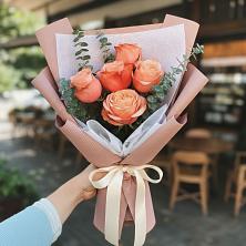 Букет цветов из:  Розы в Каменке Пензенской области