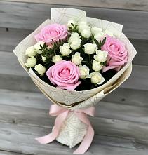 Букет цветов из:  Розы в Каменке Пензенской области