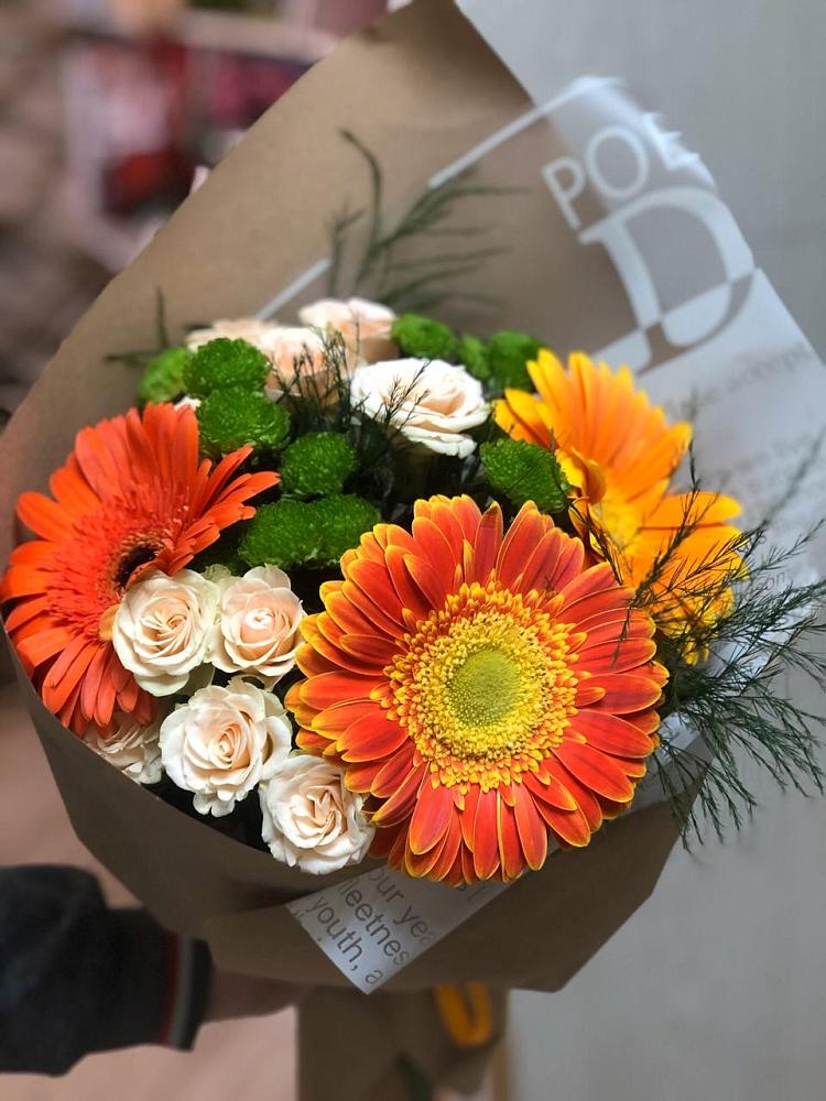 Букет цветов из: Герберы, Хризантемы и Розы в Каменке Пензенской области