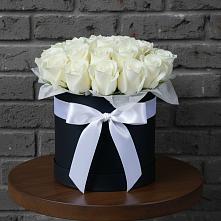 Цветочная композиция из Розы в шляпной коробке в Каменке Пензенской области